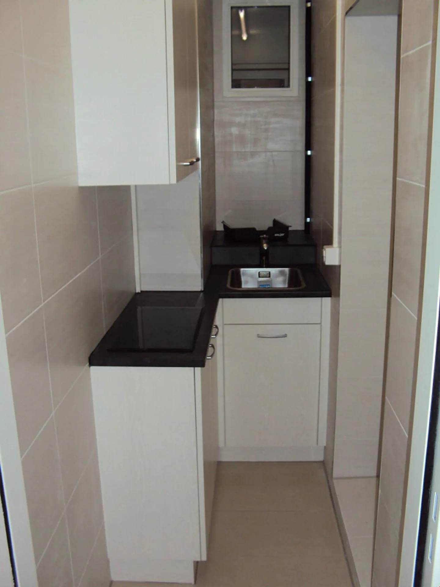 Vielseitiger Hobbyraum in Root - Foto 9 von 11