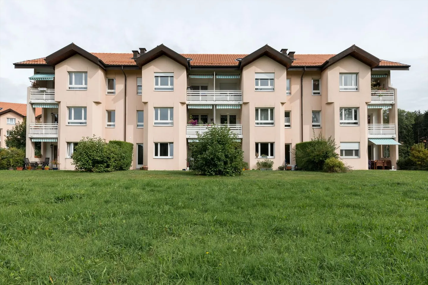 A louer place de parc e-pooling - Photo 1 sur 1