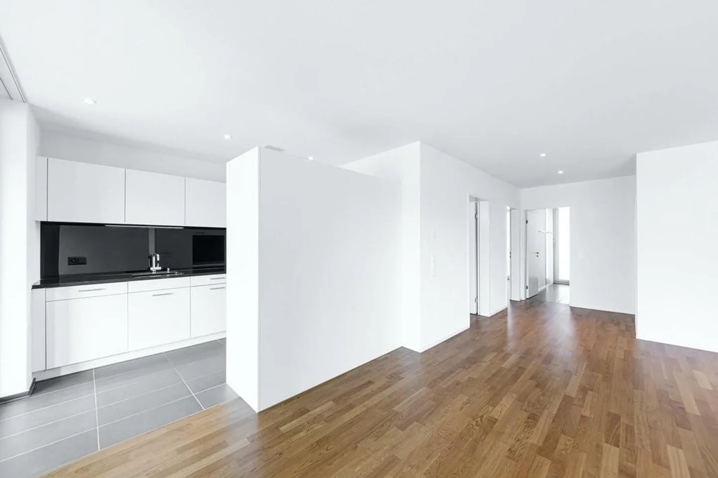 Geräumige Wohnung in Telli - Foto 3 von 9