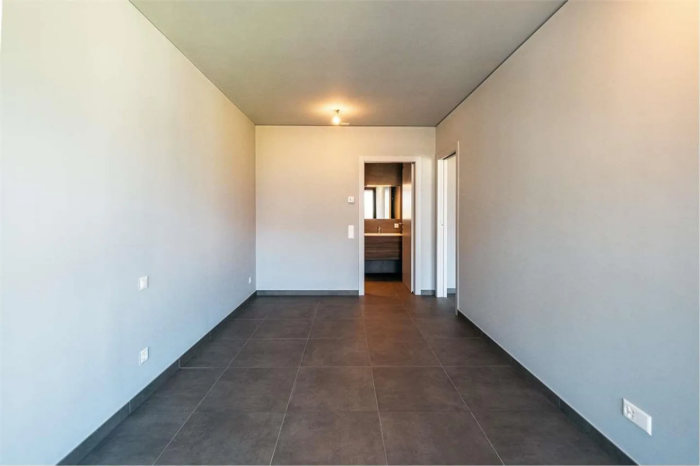 Magnificent 2.5-Room Apartment Solaia-Ascona - Photo 5 of 10