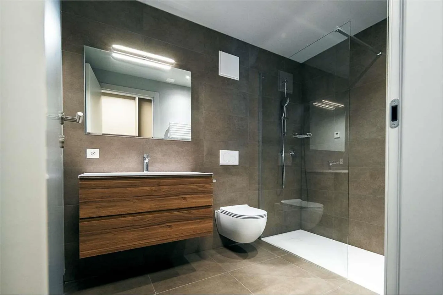 Magnificent 2.5-Room Apartment Solaia-Ascona - Photo 6 of 10