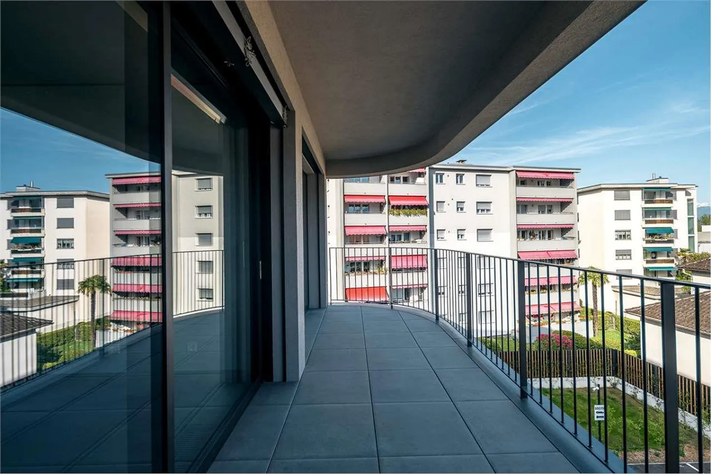 Magnificent 2.5-Room Apartment Solaia-Ascona - Photo 9 of 10