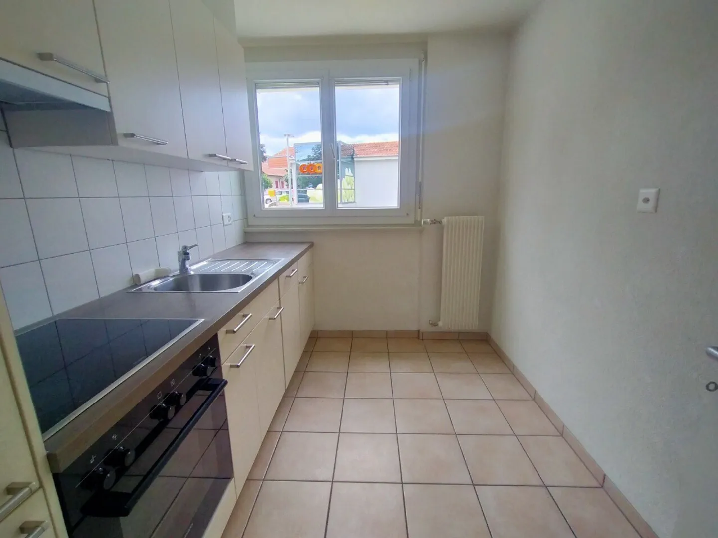 Apartment in a calm and green environment - Photo 3 of 7