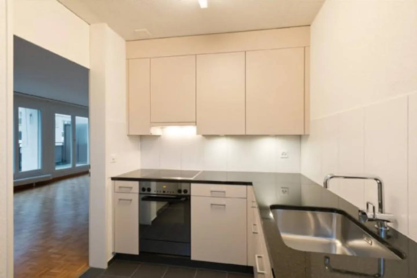 Appartement sous les combles au Heitersberg - Photo 3 sur 7