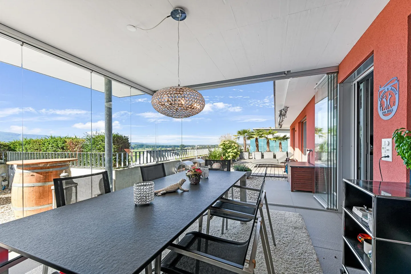 Exclusive 5.5-room terrace apartment with winter garden & alpine panorama - Photo 7 of 11