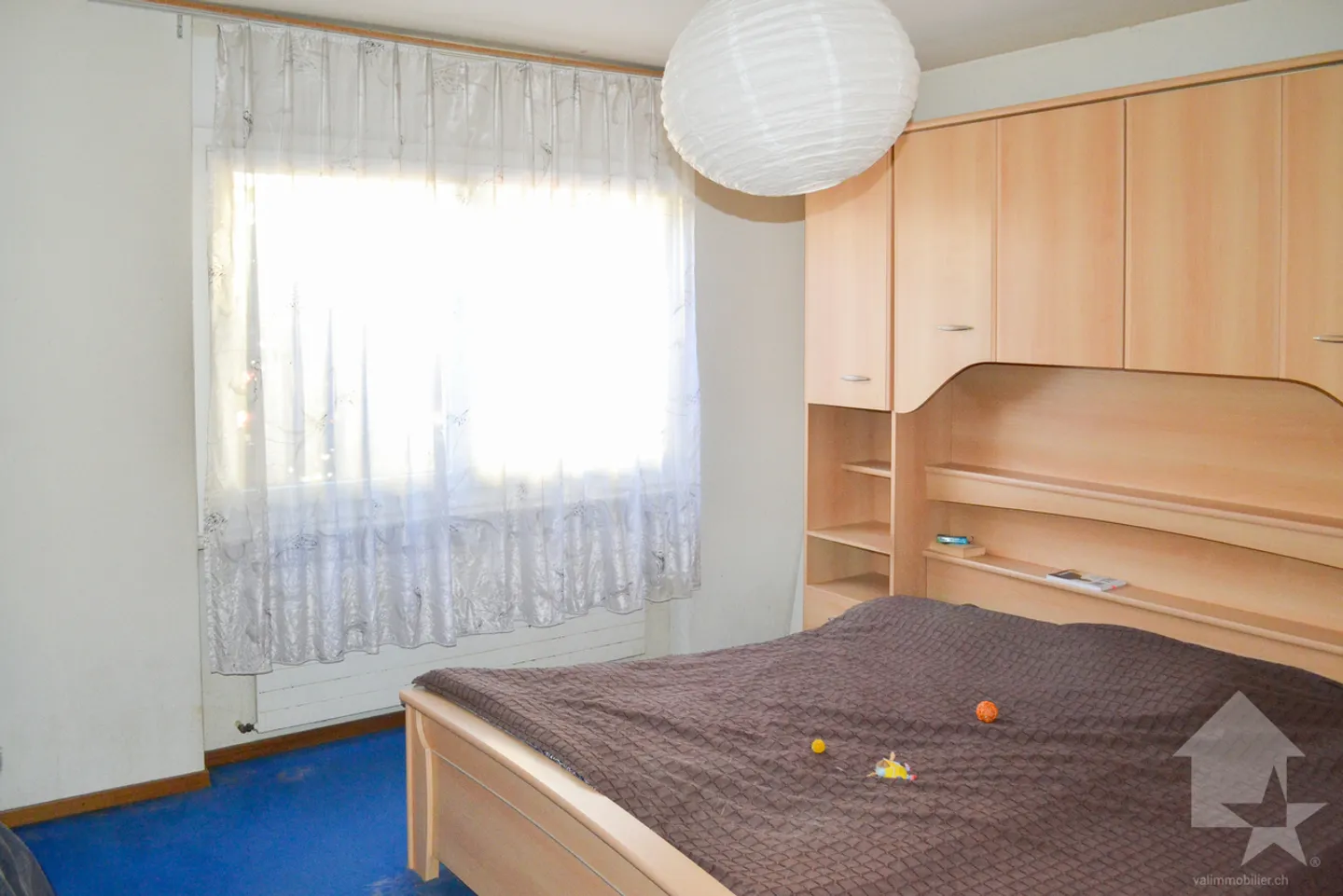 Appartamento di 5,5 locali con 2 balconi di 18 m² ciascuno e giardino privato - Foto 5 di 13