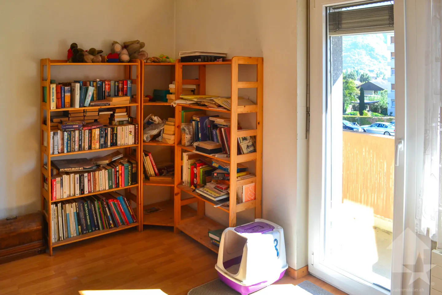 Appartamento di 5,5 locali con 2 balconi di 18 m² ciascuno e giardino privato - Foto 8 di 13