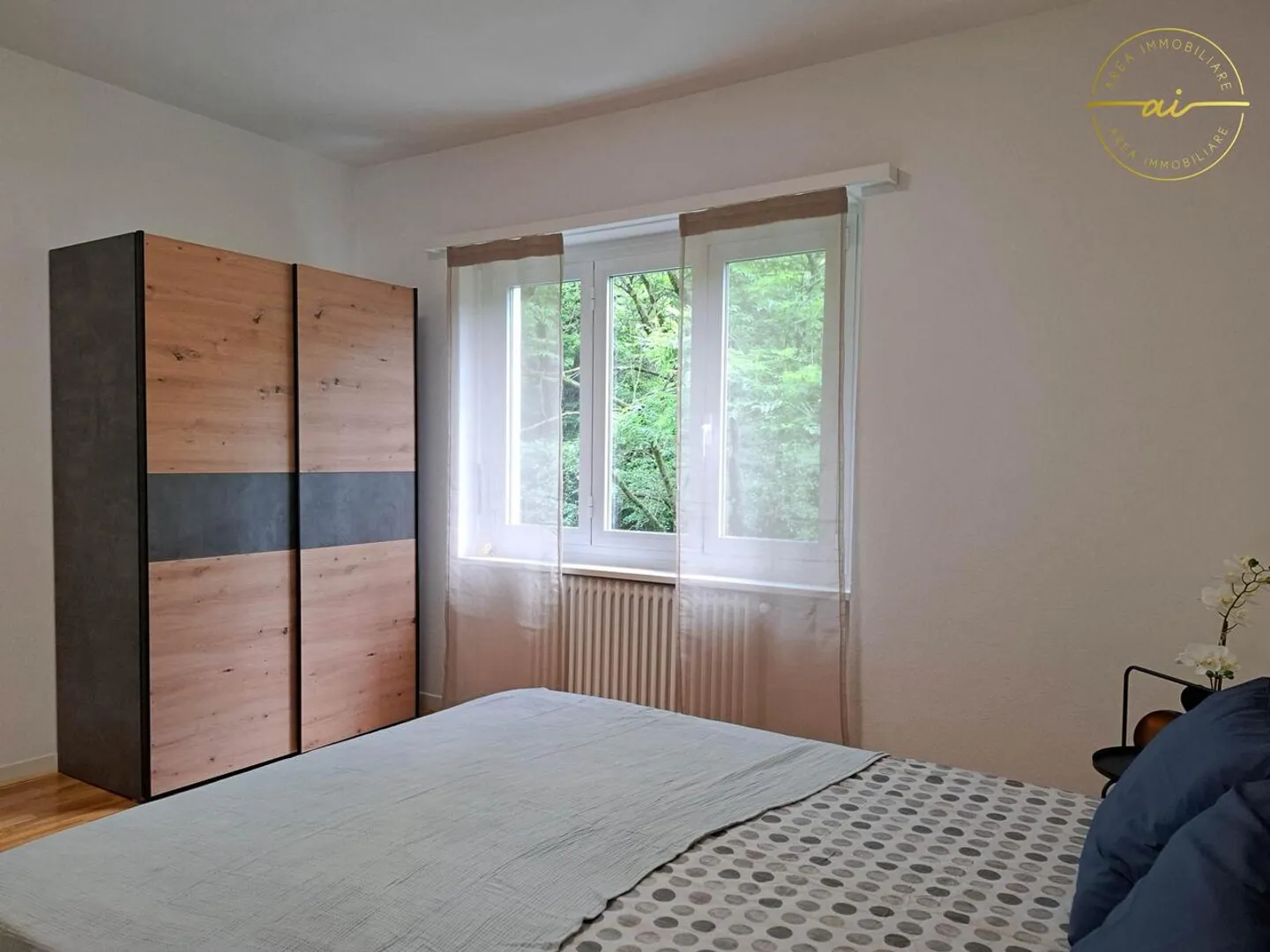 APPARTAMENTO 2.5 LOCALI CON VISTA SUL VERDE - Foto 5 di 7