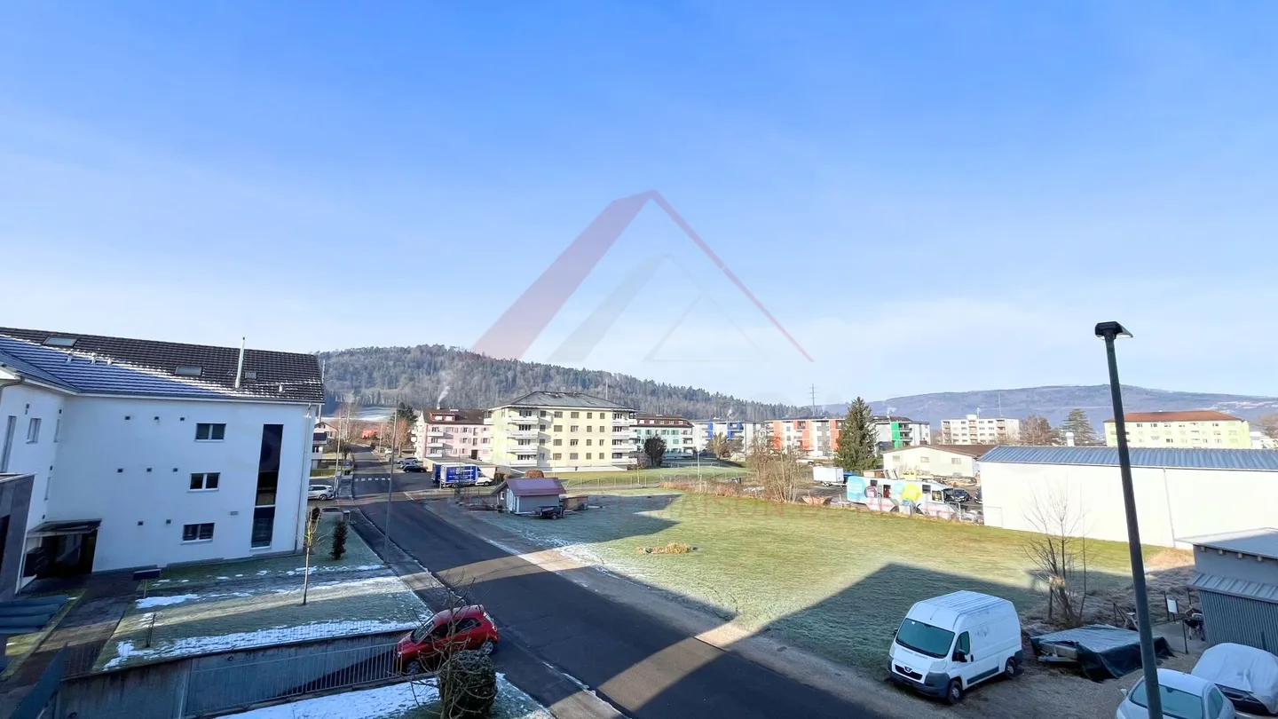 Exceptional 4.5 room Minergie apartment with almost zero charges, balcony and unobstructed view - Courrendlin (JU) - Photo 6 of 15