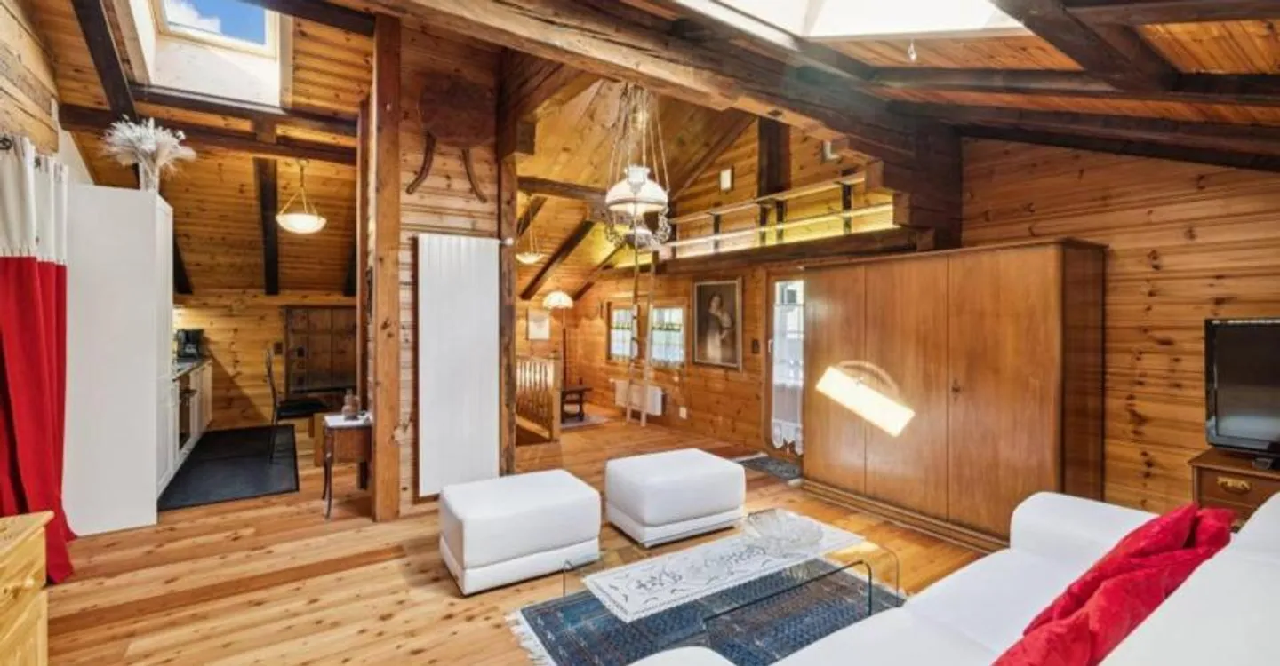 Chalet mit zwei Wohnungen im authentischen Charme - Foto 6 von 12