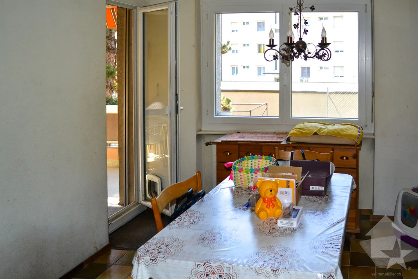 Appartamento di 5,5 locali con 2 balconi di 18 m² ciascuno e giardino privato - Foto 12 di 13