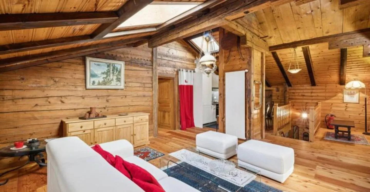 Chalet mit zwei Wohnungen im authentischen Charme - Foto 8 von 12