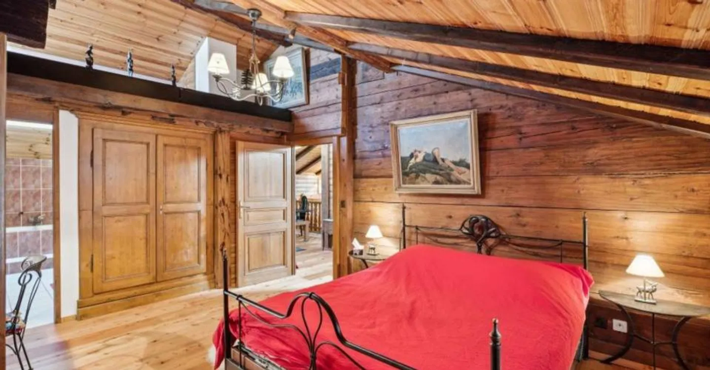 Chalet mit zwei Wohnungen im authentischen Charme - Foto 11 von 12