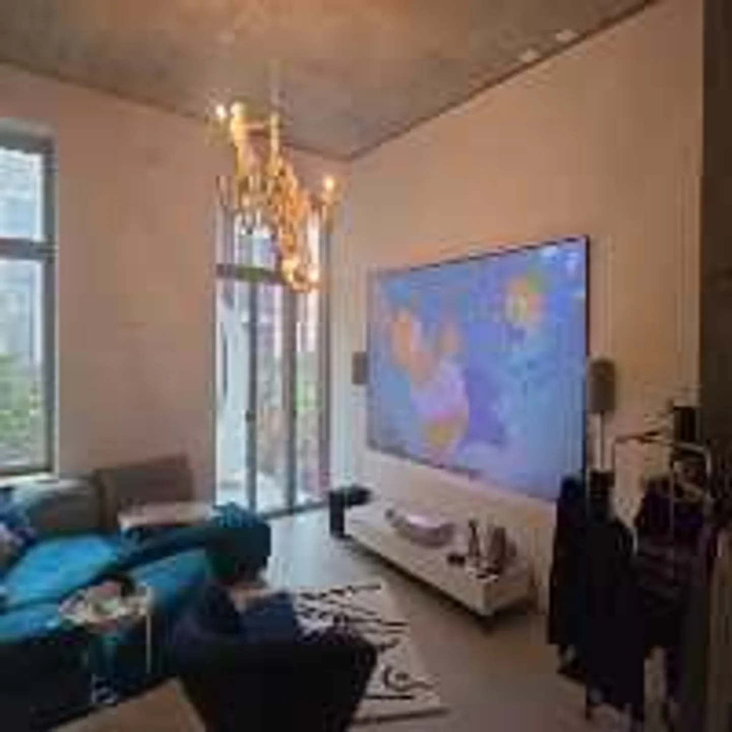 Appartamento 2.5 stanze con altezza soffitto speciale di 3.5M - Foto 1 di 3