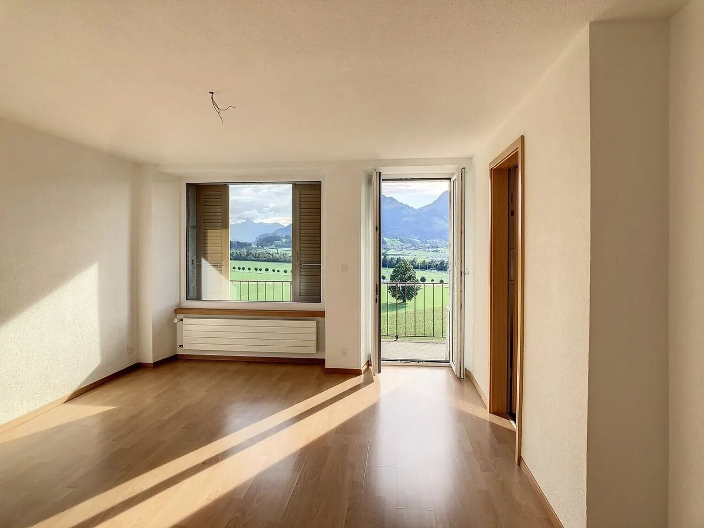 MAGNIFICO APPARTAMENTO DI 4 STANZE IN AFFITTO - Foto 7 di 13