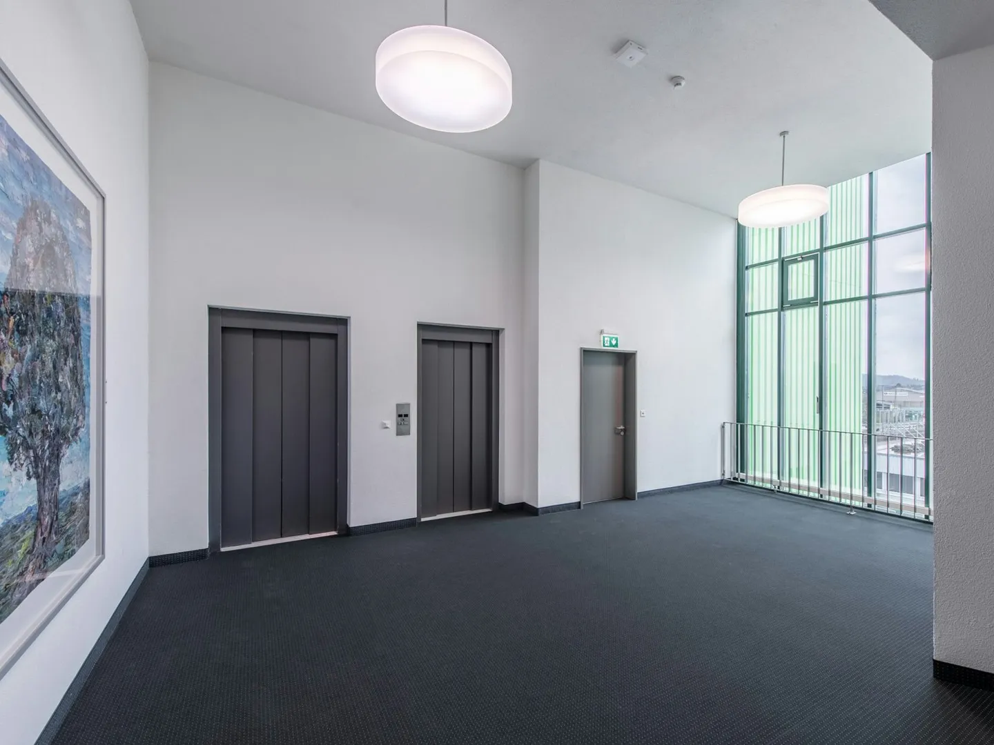 Frisch renovierte, helle Büros ab 60 m² - 250 m² mit Lageroption - Foto 5 von 13