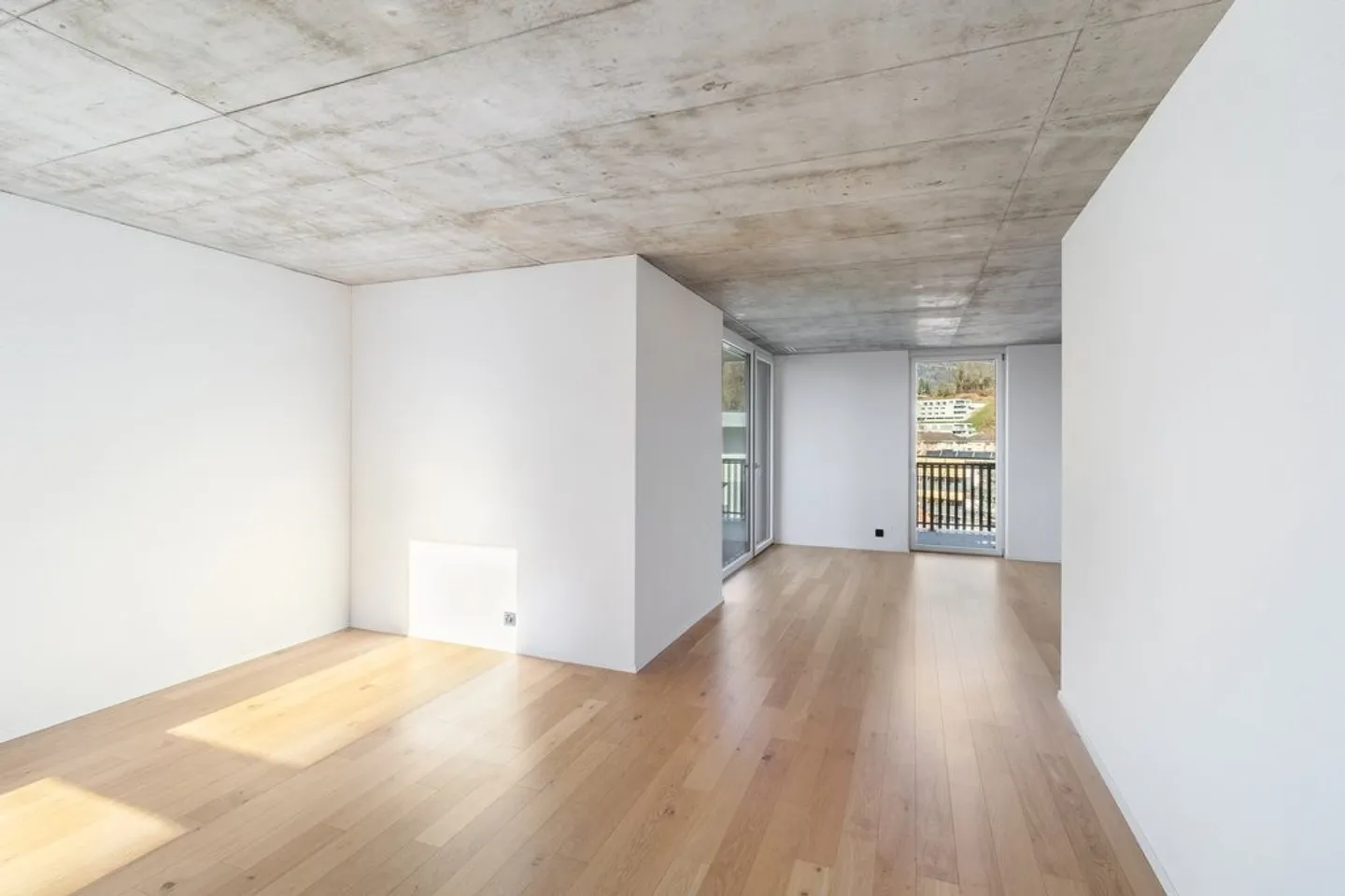 Top moderne vie - avec balcon couvert et deux terrasses - Photo 4 sur 11