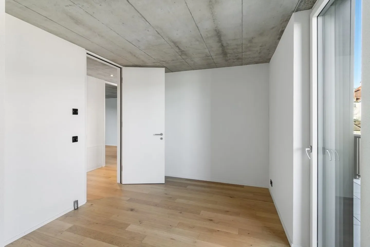 Top moderne vie - avec balcon couvert et deux terrasses - Photo 8 sur 11