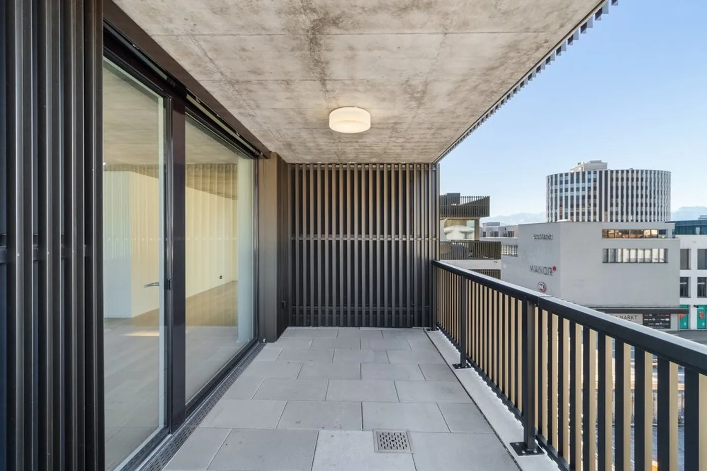 Top moderne vie - avec balcon couvert et deux terrasses - Photo 11 sur 11