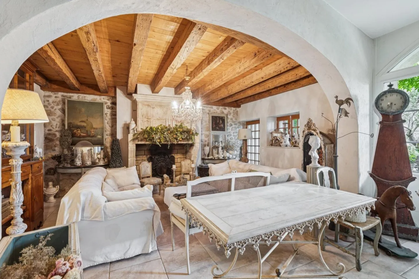 Villa 8 rooms - Photo 1 of 12