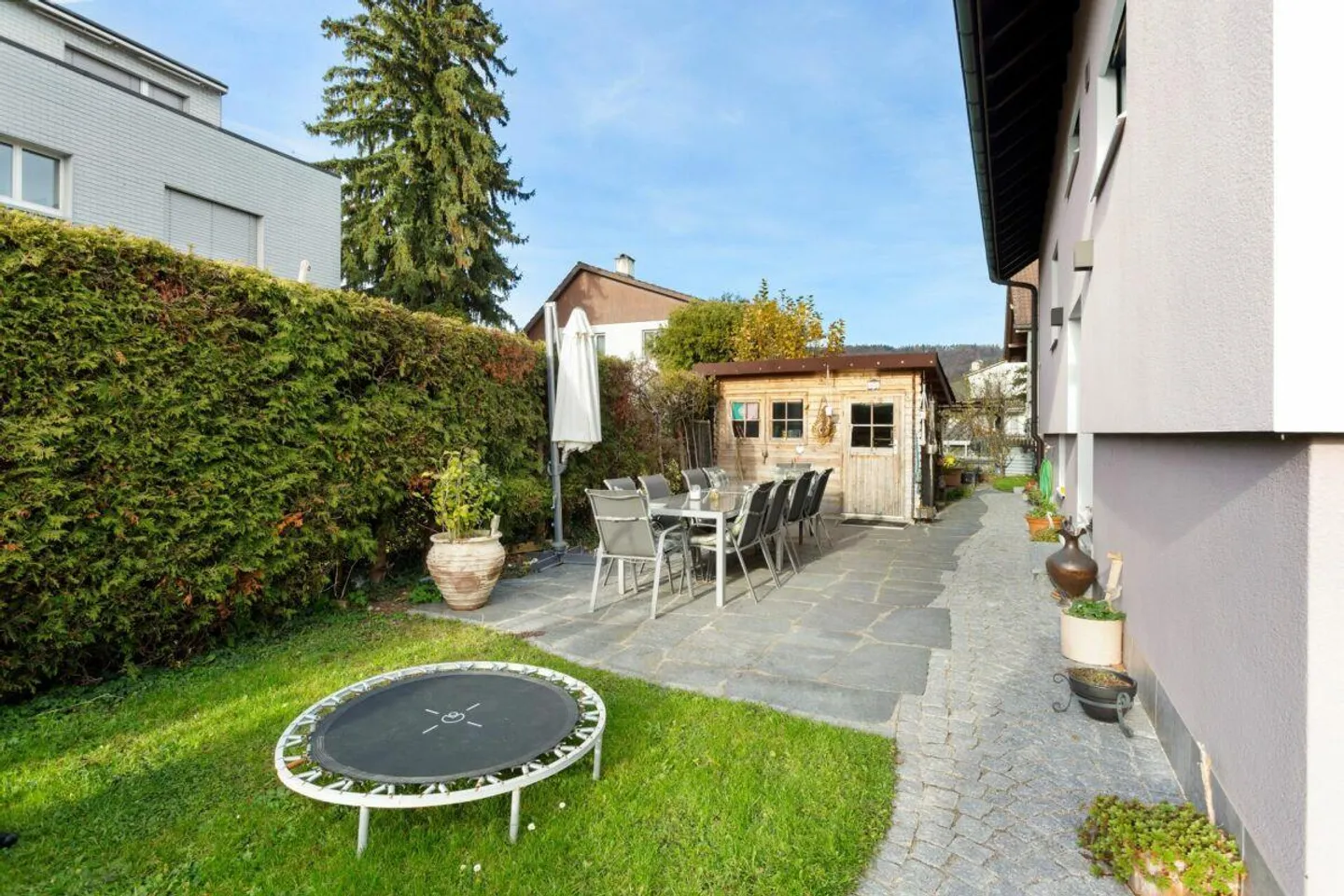 Casa unifamiliare di 7,5 stanze con idillio giardino a Weinfelden - Foto 9 di 10