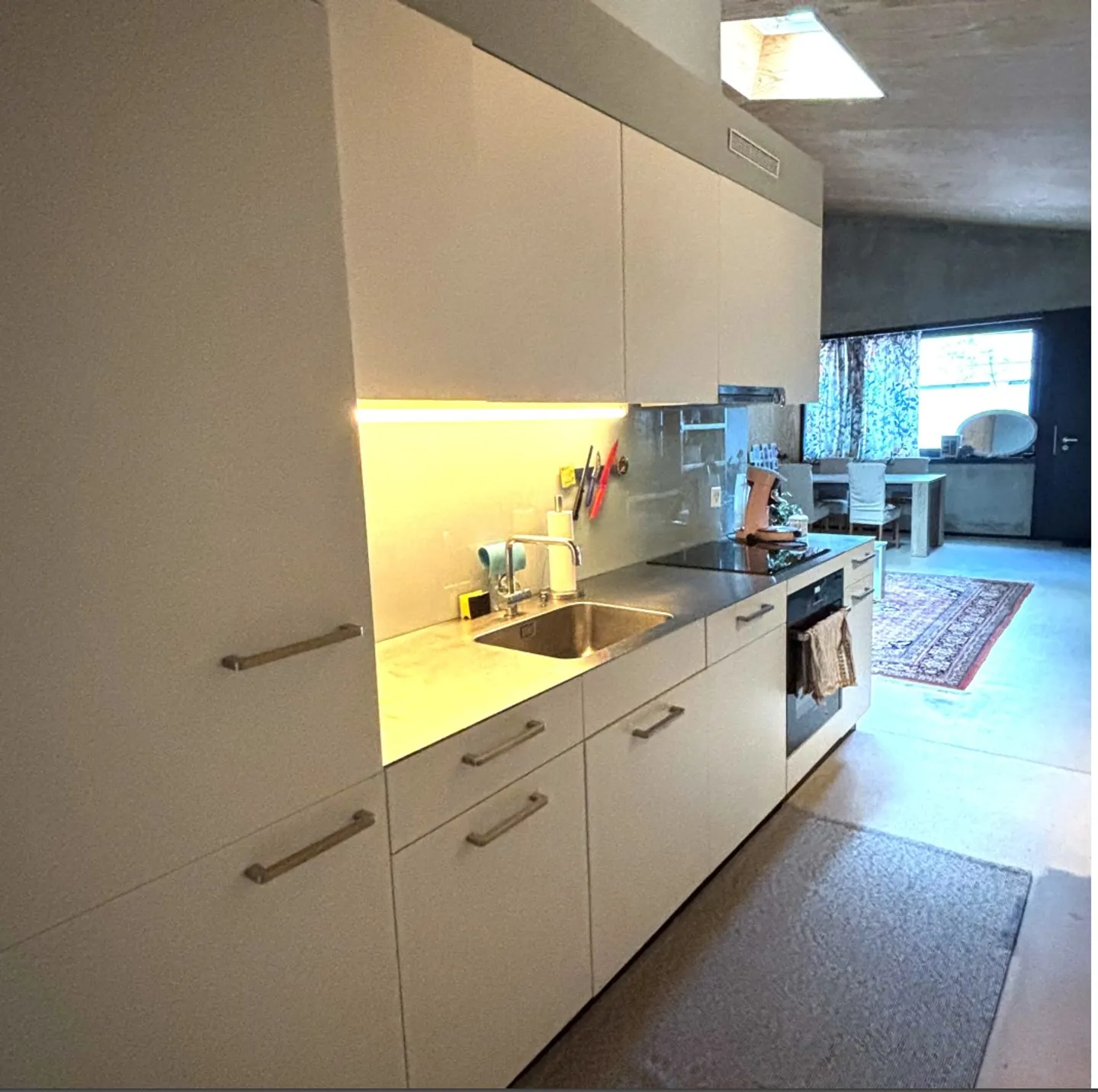 Charmant Appartement Loft à Louer - Photo 5 sur 8