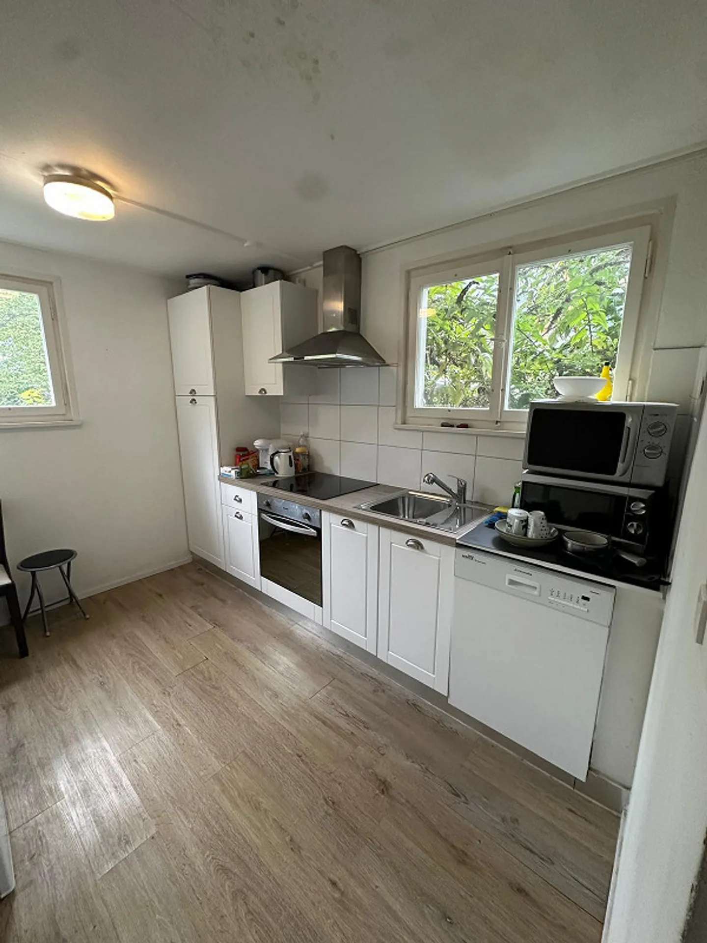 Chambre dans une maison de 5 1/2 pièces - Photo 2 sur 6