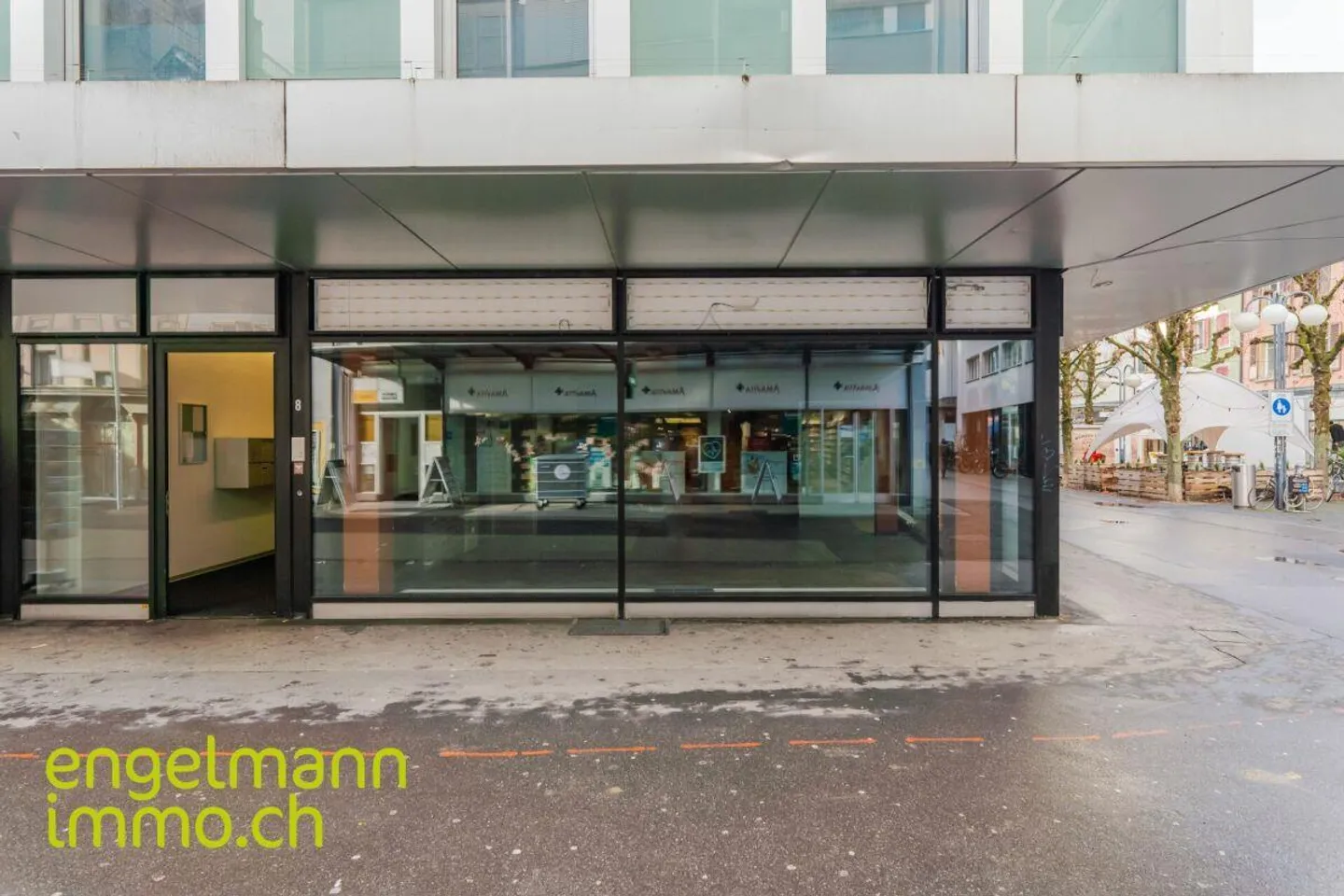 Shop for rent - Photo 3 of 10