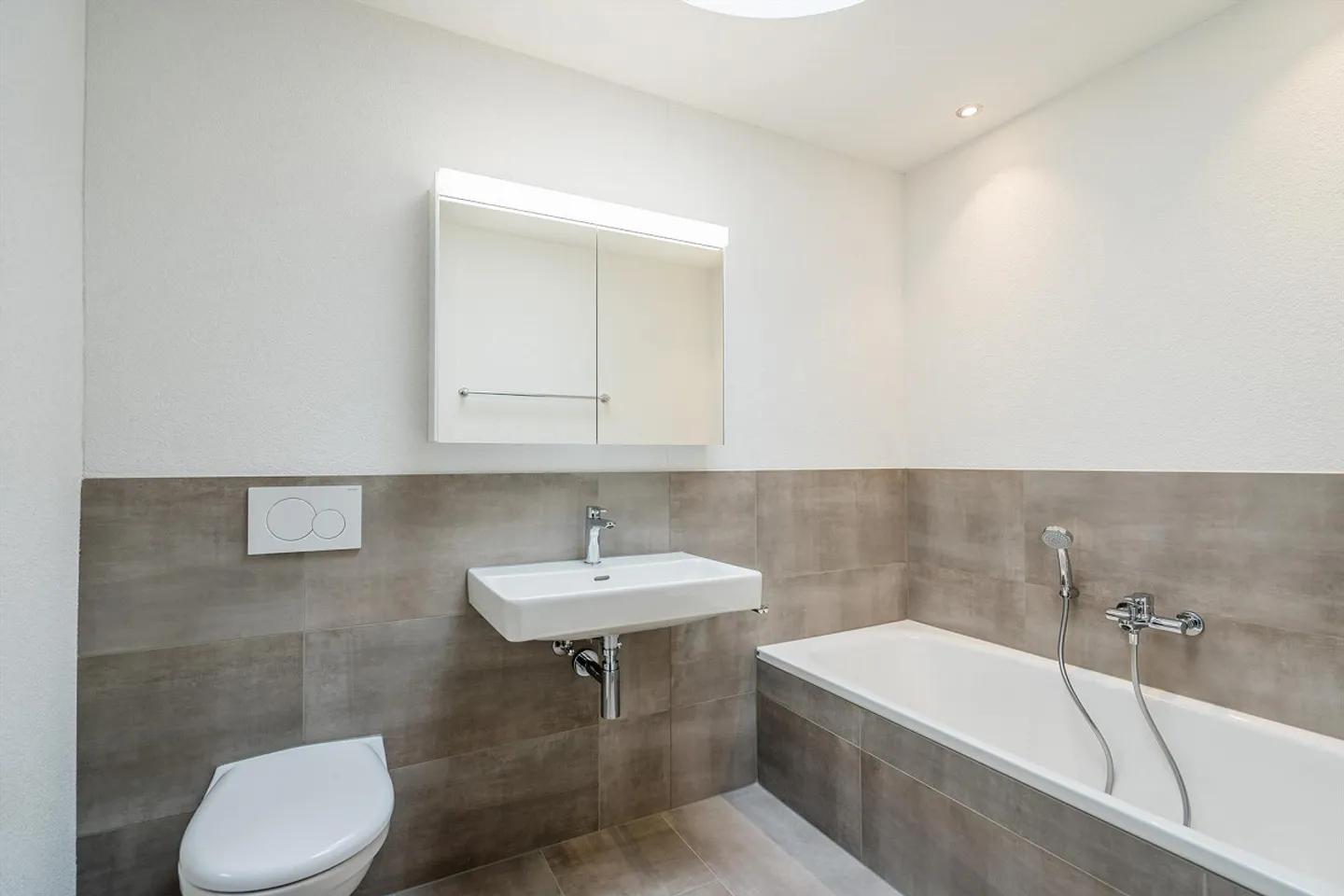 3.5 Zimmerwohnung in Cazis - Foto 7 von 13