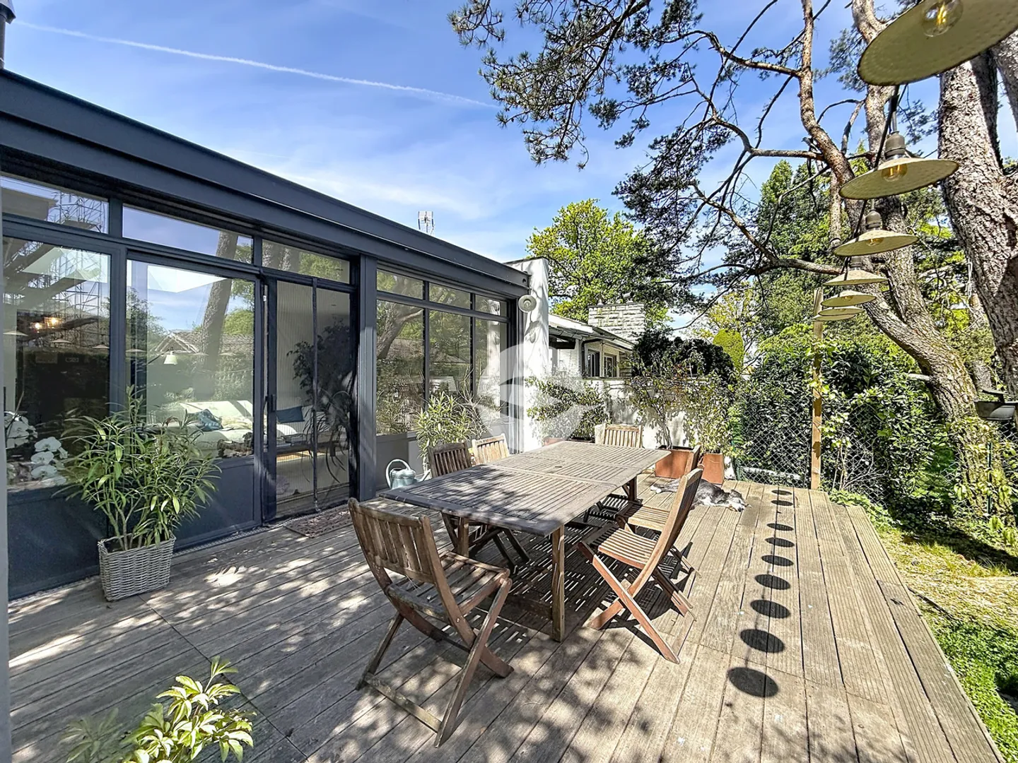 Sehr schöne, komplett möblierte Villa! - Foto 1 von 16