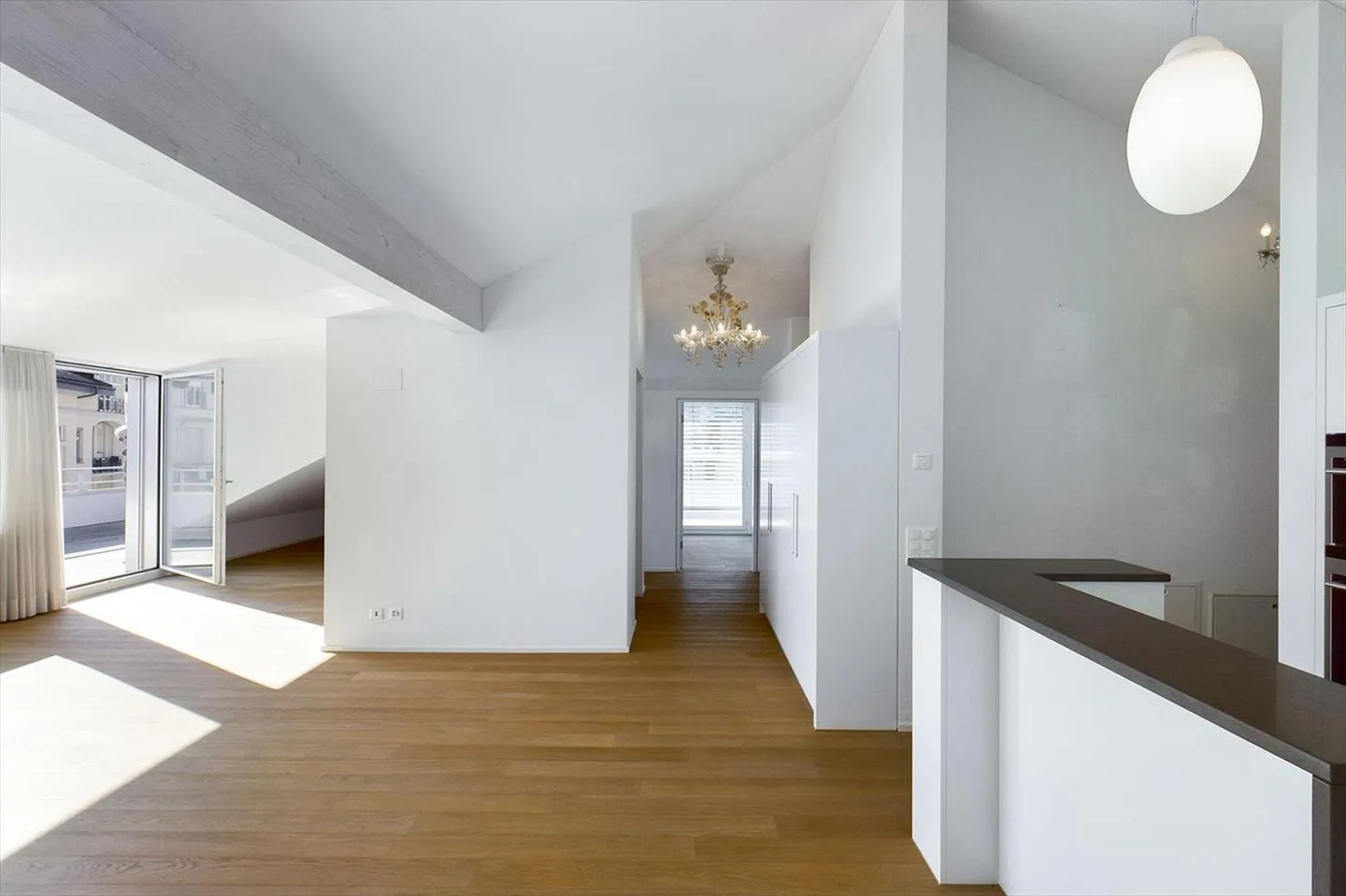 Muralto - Attico di lusso nella nobile Villa Balli | Muralto - Luxuriöse Attikawohnung in der noblen Villa Balli - Foto 8 von 13
