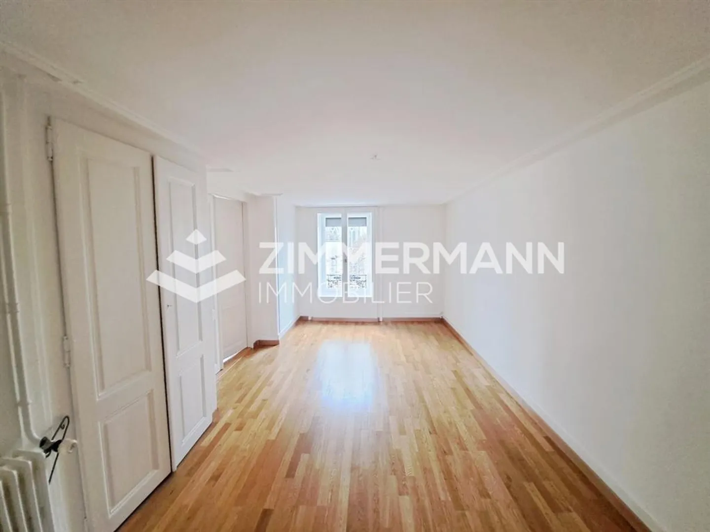 Apartment,6,121 - Photo 5 of 11