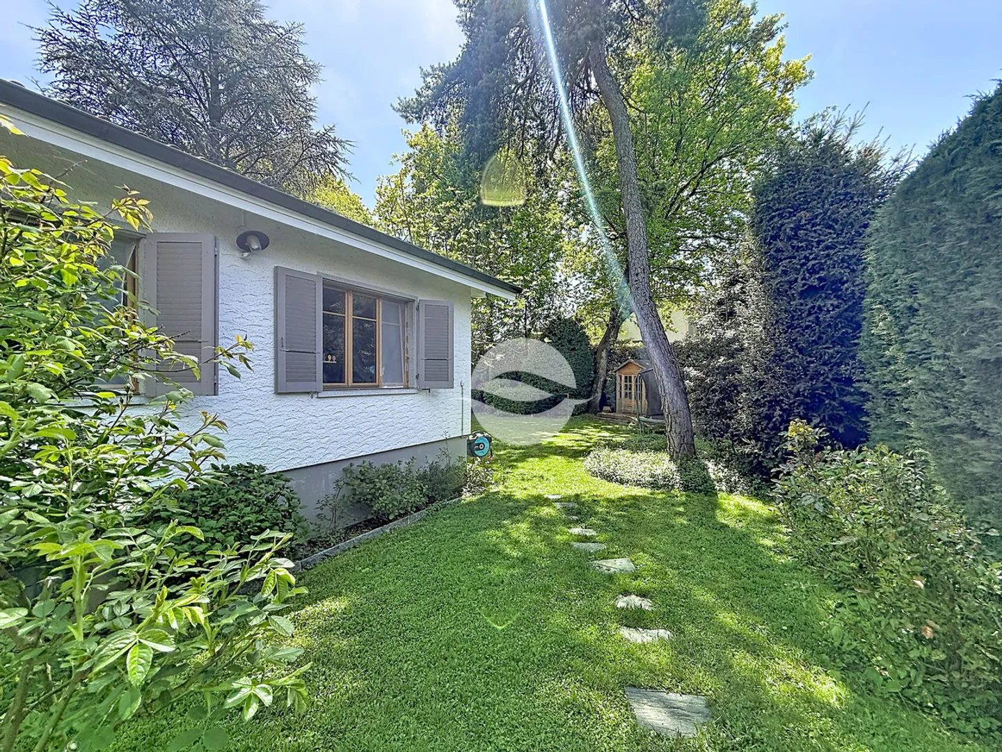 Sehr schöne, komplett möblierte Villa! - Foto 16 von 16