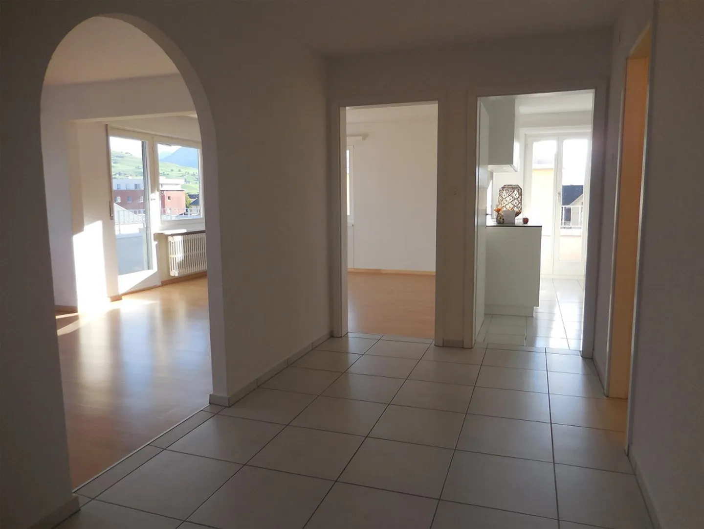 Joli appartement dans un emplacement central - Photo 3 sur 8
