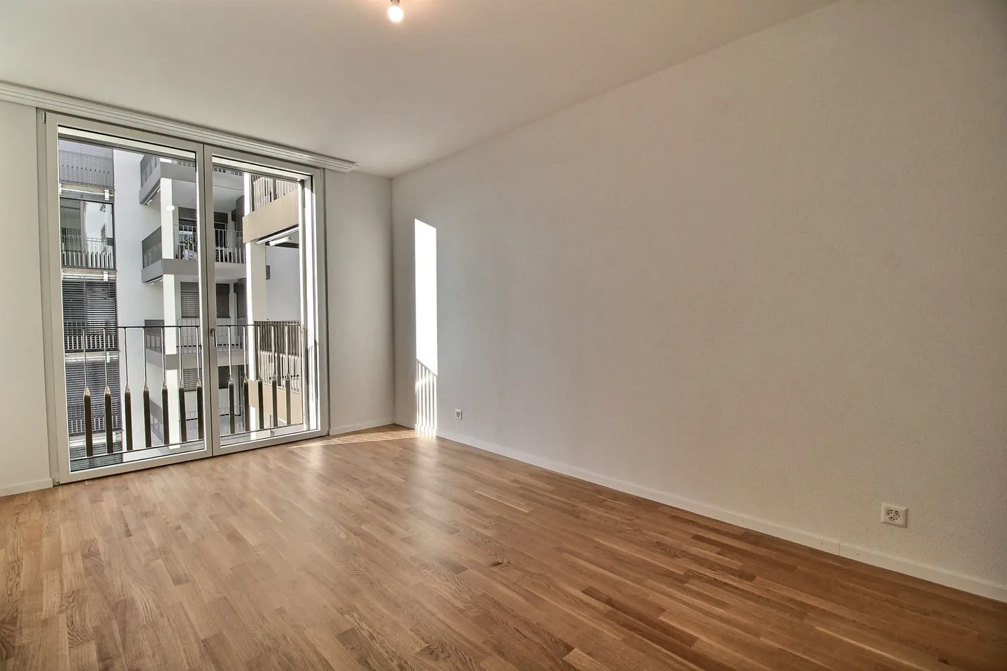 Magnificent 4.5 rooms in Marly for rent at your convenience! - Photo 4 of 10