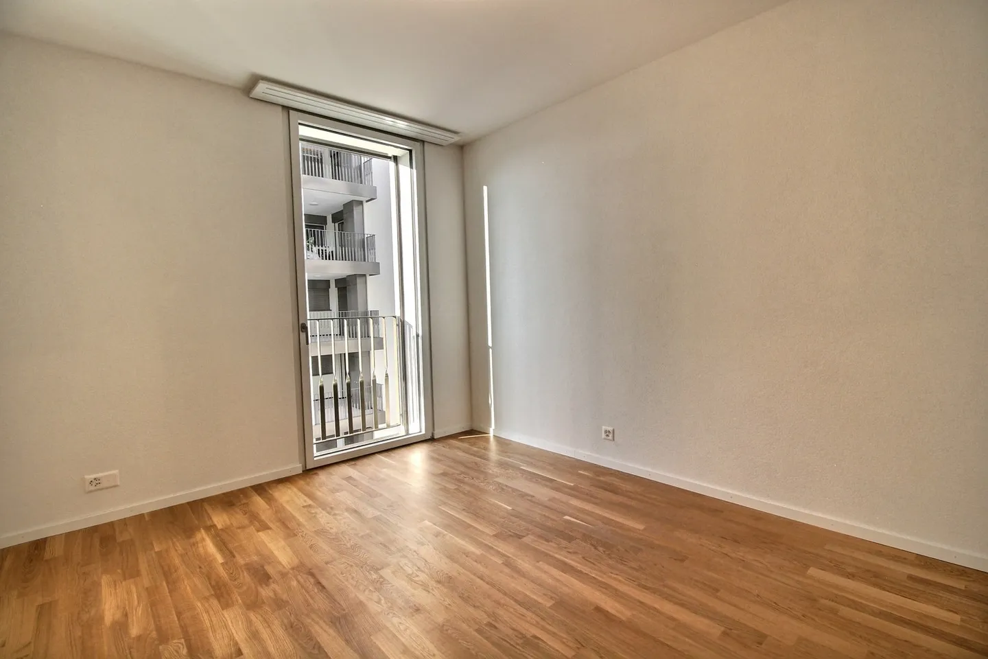 Magnificent 4.5 rooms in Marly for rent at your convenience! - Photo 8 of 10