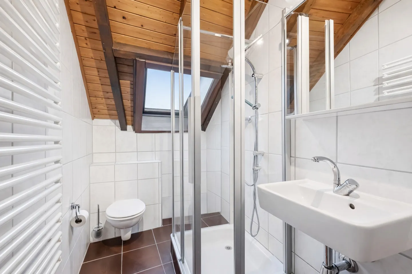 Dorfhaus mit authentischem Charme - Foto 8 von 11