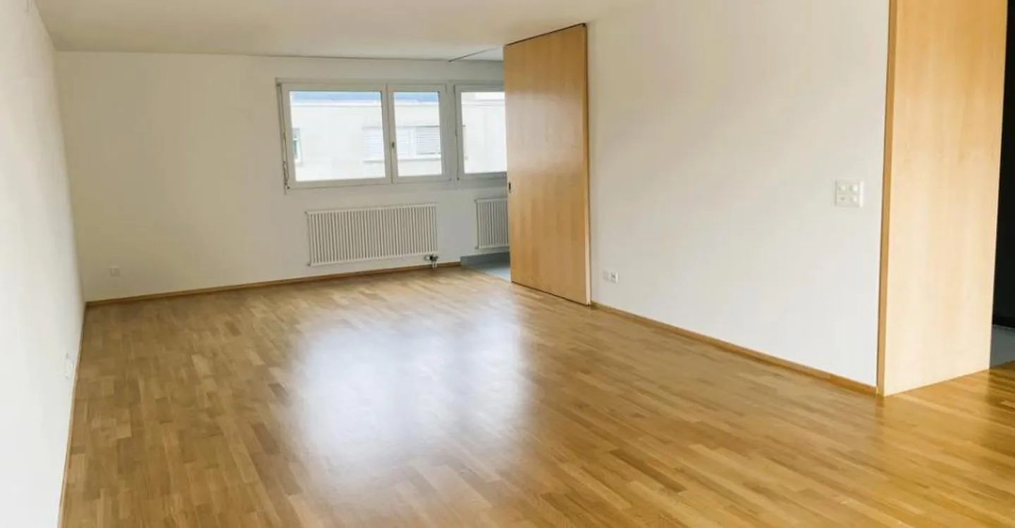 Penthouse apartment with terrace / Special offer 1 month free - Photo 4 of 11