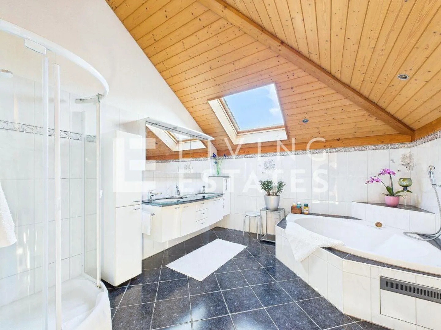 EIN MEISTERSTÜCK DER GEHOBENEN WOHNKULTUR - Foto 14 von 24