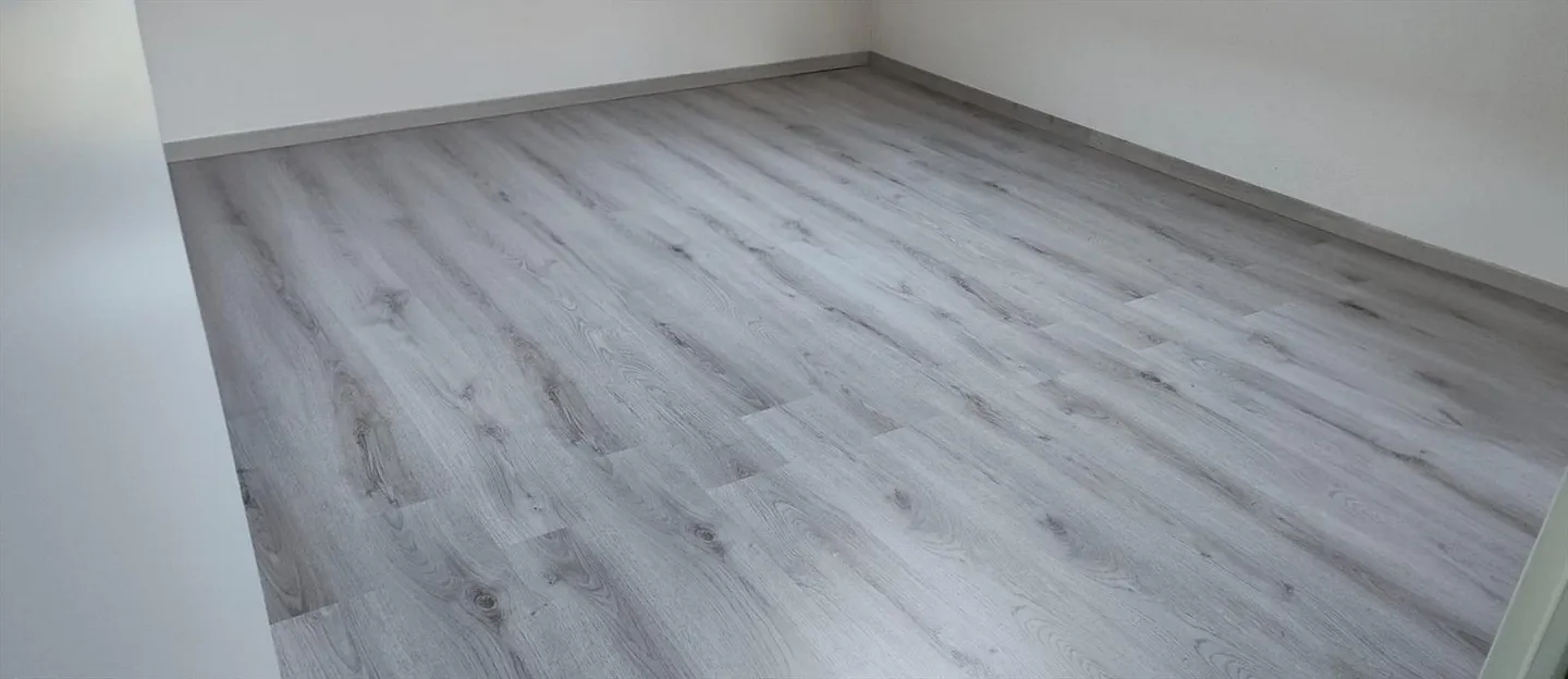 Appartement de 4 1/2 pièces situé au calme dans une maison bifamiliale à louer - Photo 12 sur 12