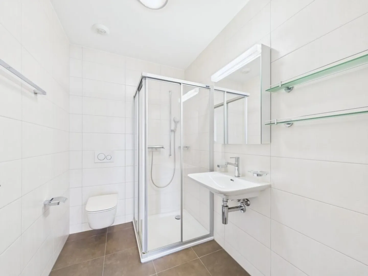 Two and a half room apartment on the 1st floor in Lausanne - Photo 6 of 7