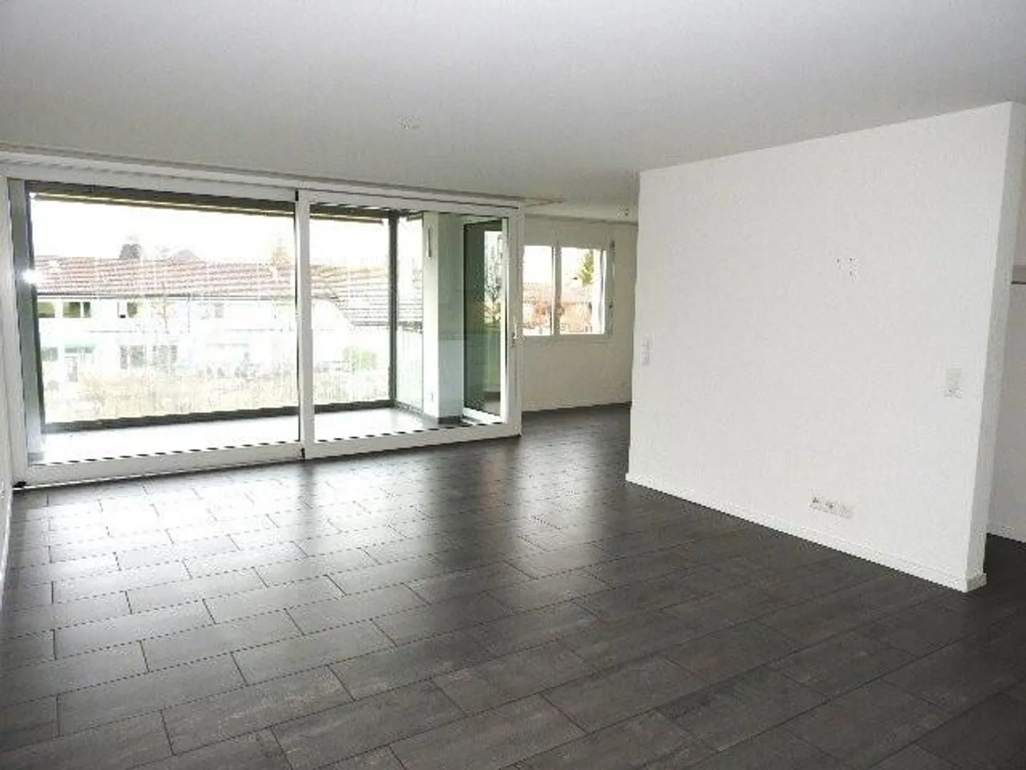 Grosszügige 4.5-Zimmerwohnung - Foto 4 von 12