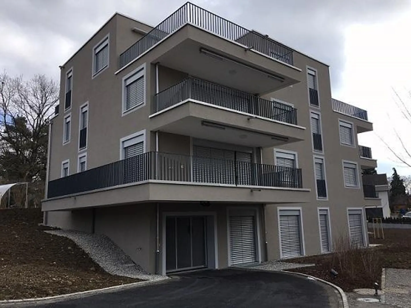 Appartamento 3.5 locali a Niederglatt ZH - Foto 1 di 9