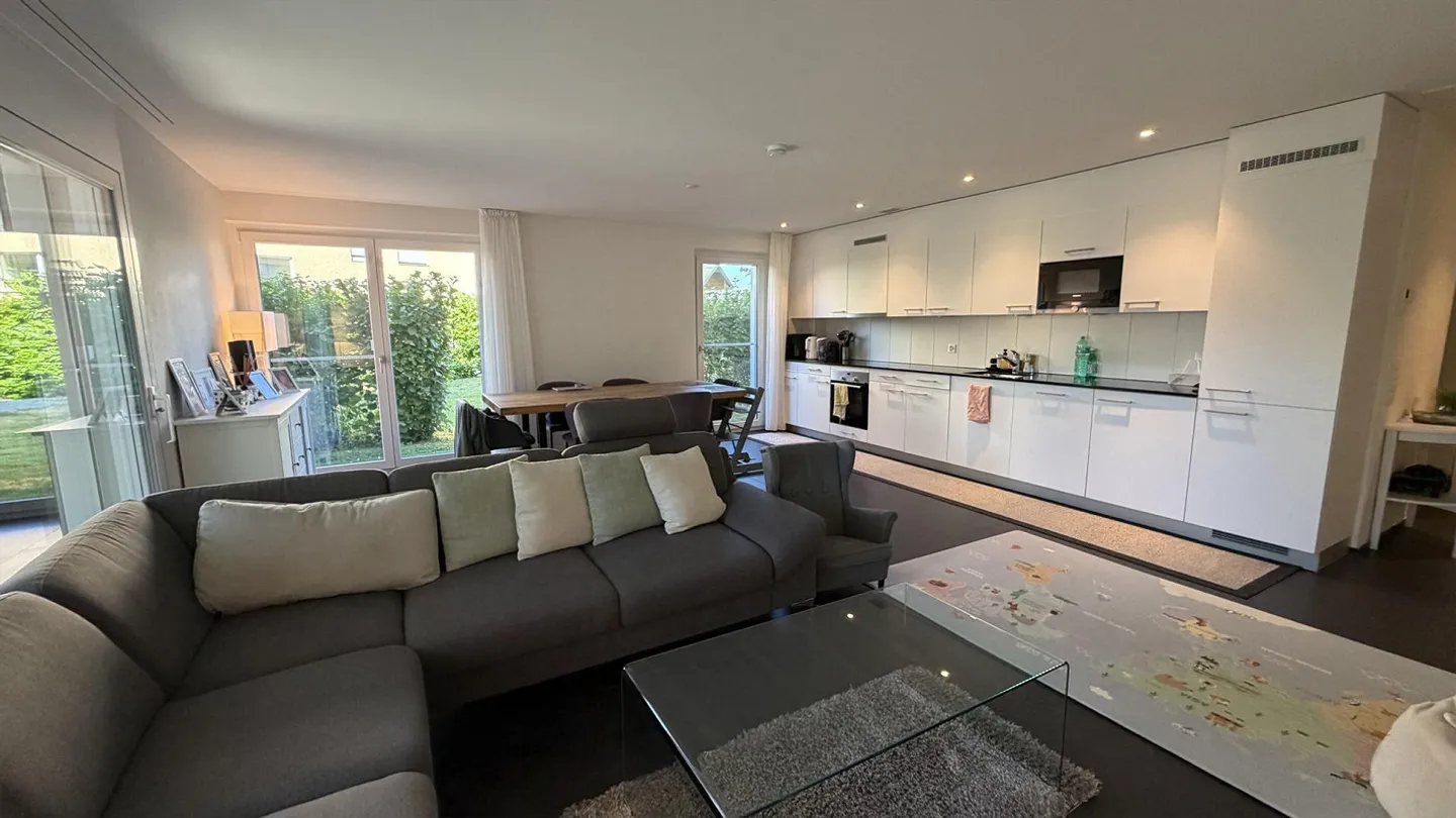 Appartamento 3.5 locali a Niederglatt ZH - Foto 2 di 9