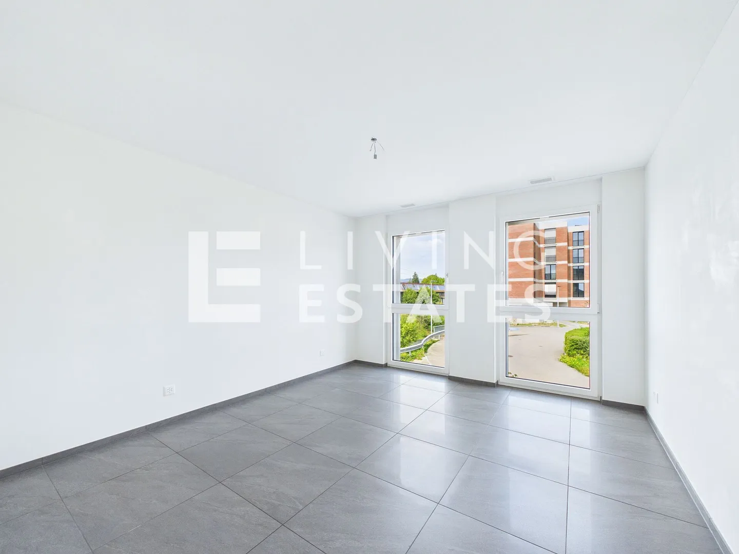 A HOME WITH SPACE FOR THE SPECIAL - Photo 10 of 20