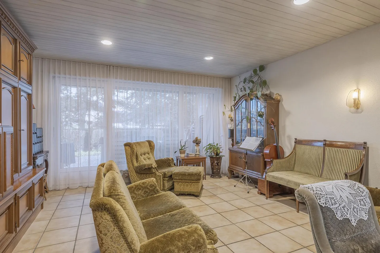 Miracolo di spazio con grande area giardino - Rizenbach - Foto 4 di 13