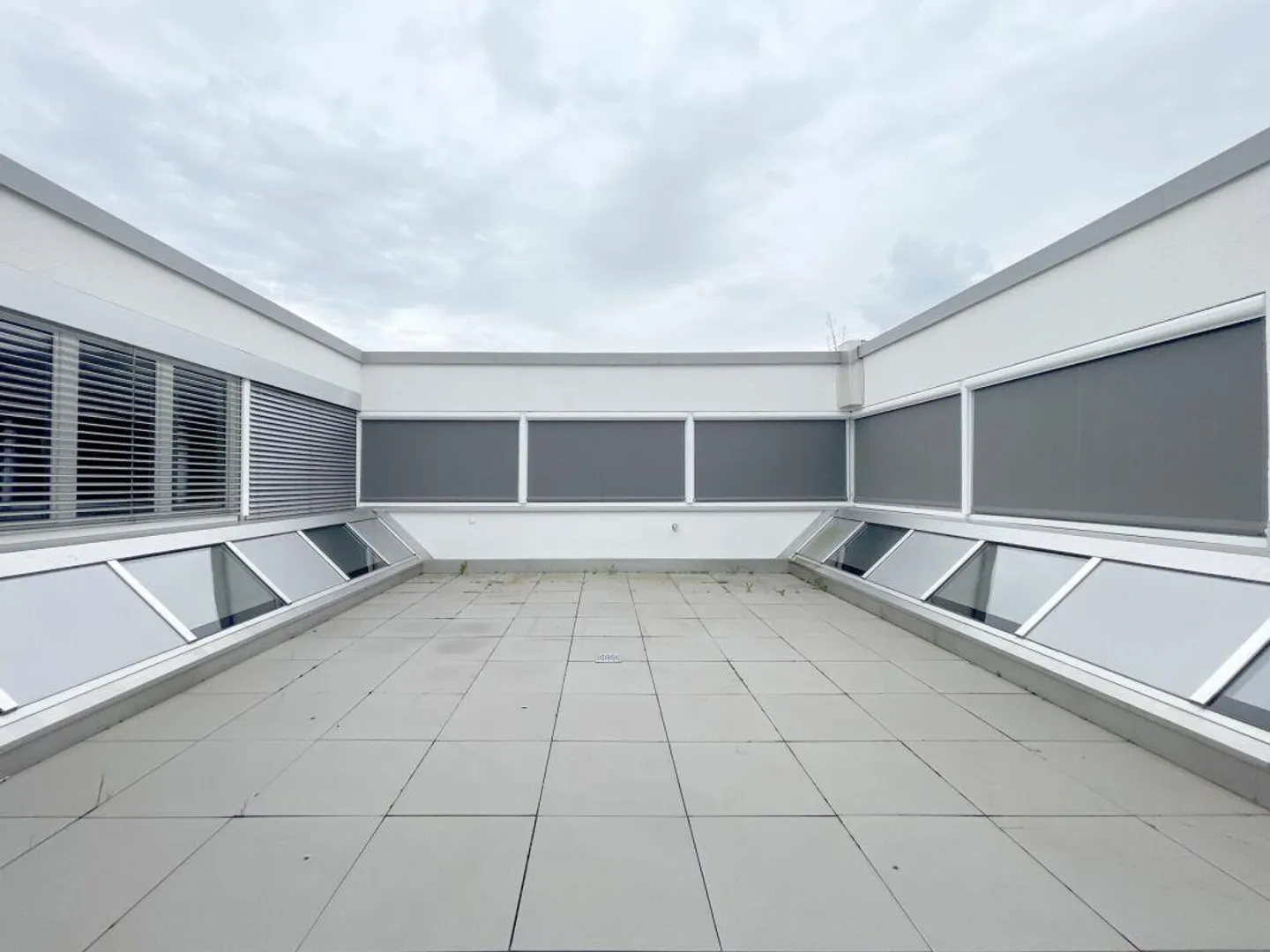 Single Office for Rent 20 - 52 m2 - depending on needs - Photo 7 of 8