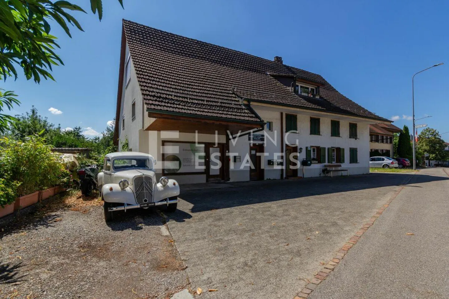 PLENTY OF SPACE FOR YOUR IDEAS - START NOW - Photo 10 of 12