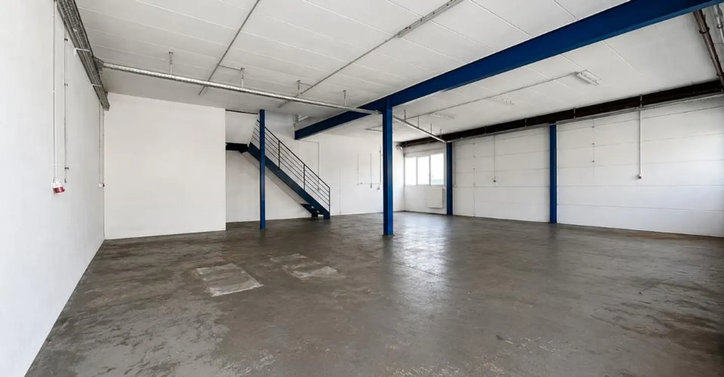 Atelier Spacieux à Louer - Photo 7 sur 7