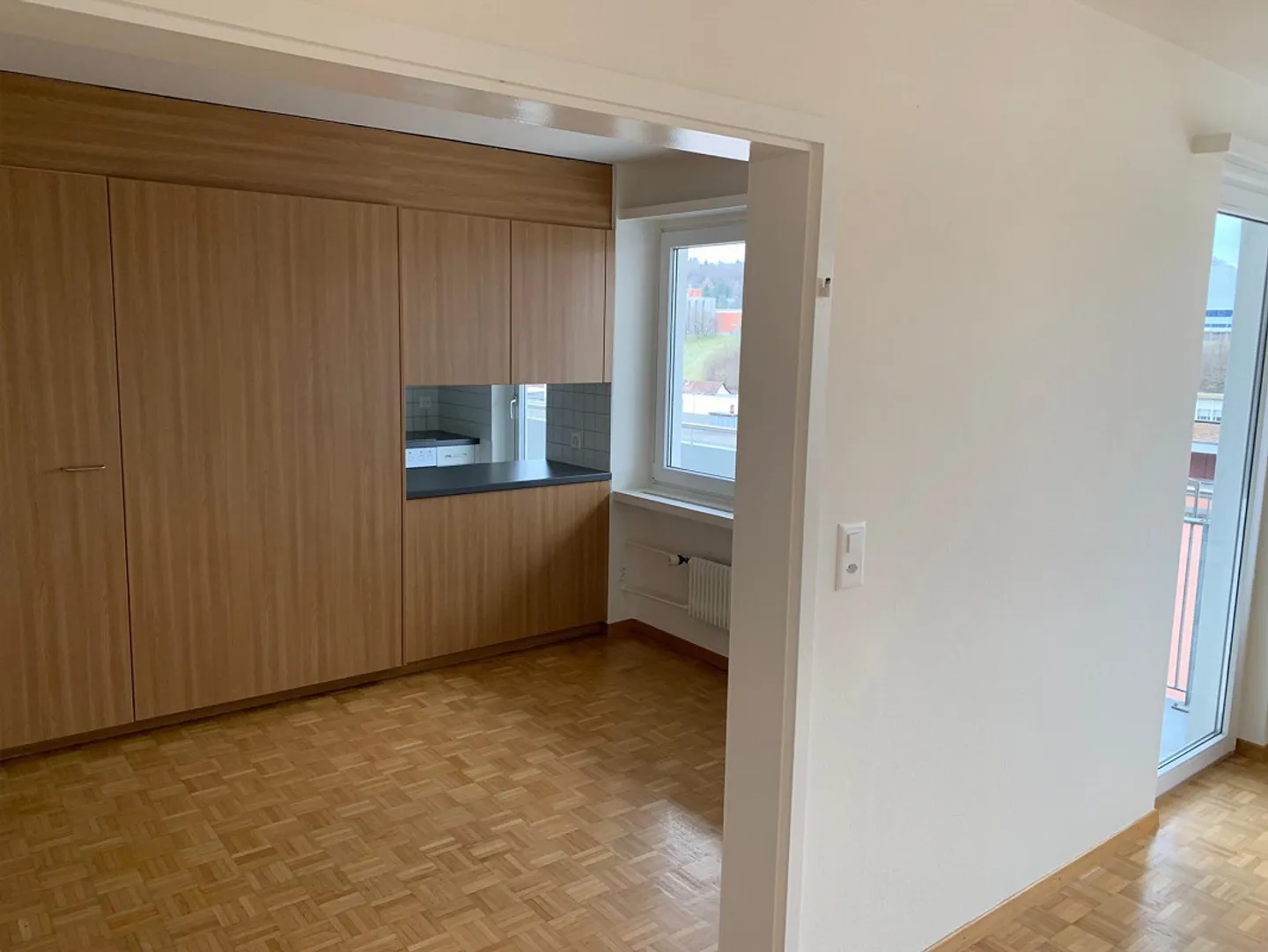 4.5 Zimmerwohnung mit Balkon - Foto 2 von 9
